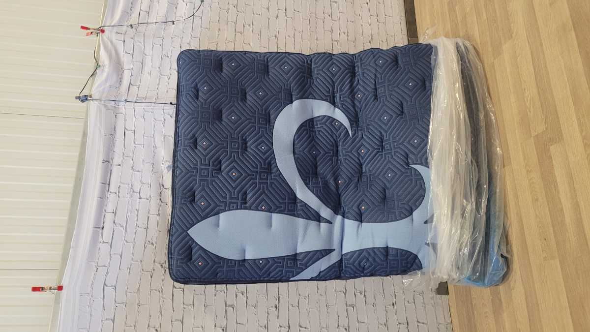 Stearns & Foster® Lux Estate EuroPillowTop Elisabeth 17.25 inch Mattress - Queen - Gallery Image 2